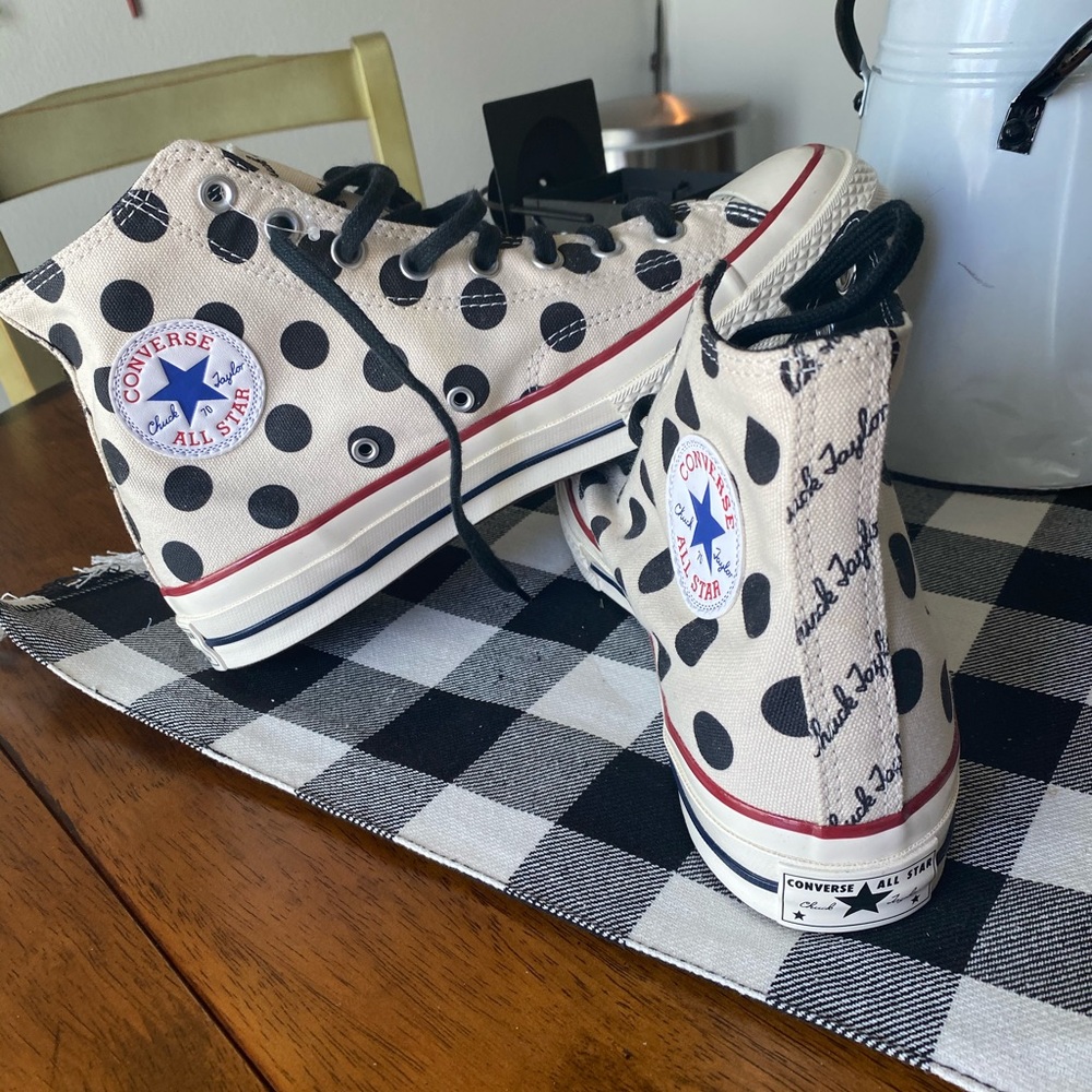 Sz 10.5 converse chuck taylor polka dot hi